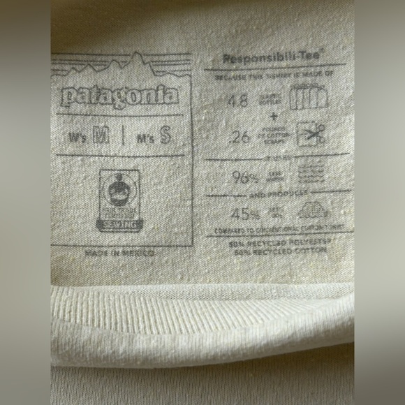 Patagonia Cream Responsibili-Tee Logo T-Shirt Gorpcore Minimalist Casual Men S - Picture 4 of 4